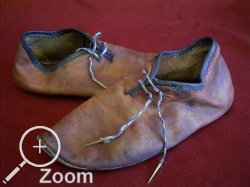 Wendegenähte Schuhe auf Basis eines Funde aus London