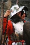 Sptmittelalterlicher Soldat vor Soest mit Brustharnisch und Schaller